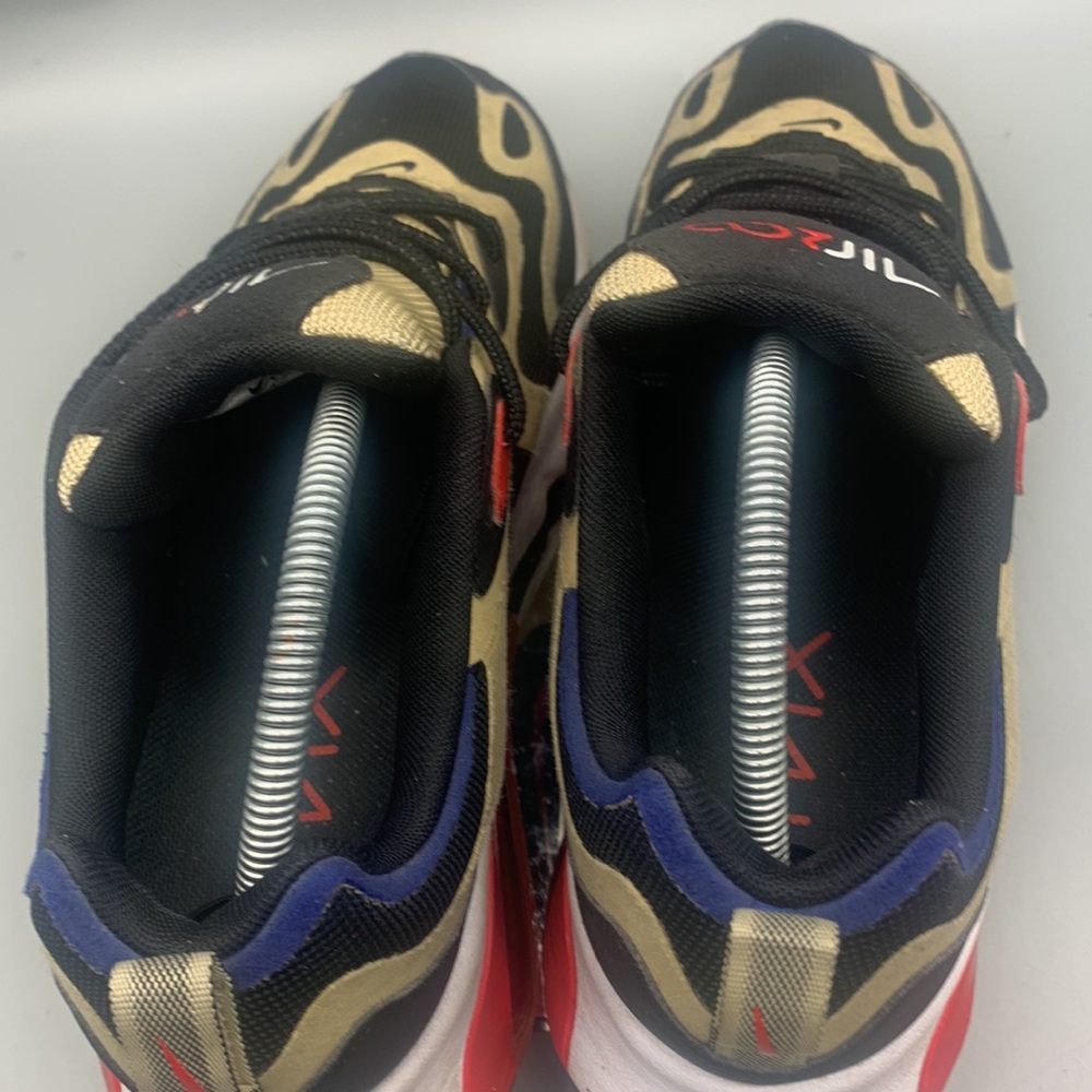 Nike Men 8 AIR MAX 200 'TEAM GOLD' SIZE 10.5 - Picture 4 of 6
